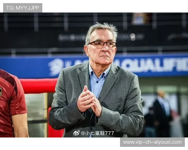 世界杯新闻发布会：教练如何回应媒体尖锐问题，世界杯球员采访